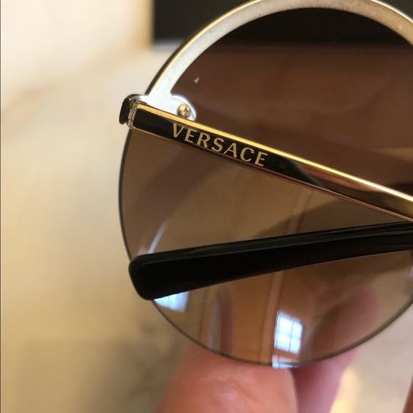 ?NEW SHOW STOPPER VERSACE SUNGLASSES ? main image 4